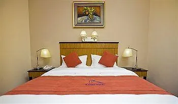 Rayan Hotel Corniche Szardża 2*,