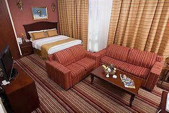 Rayan Hotel Corniche Szardża