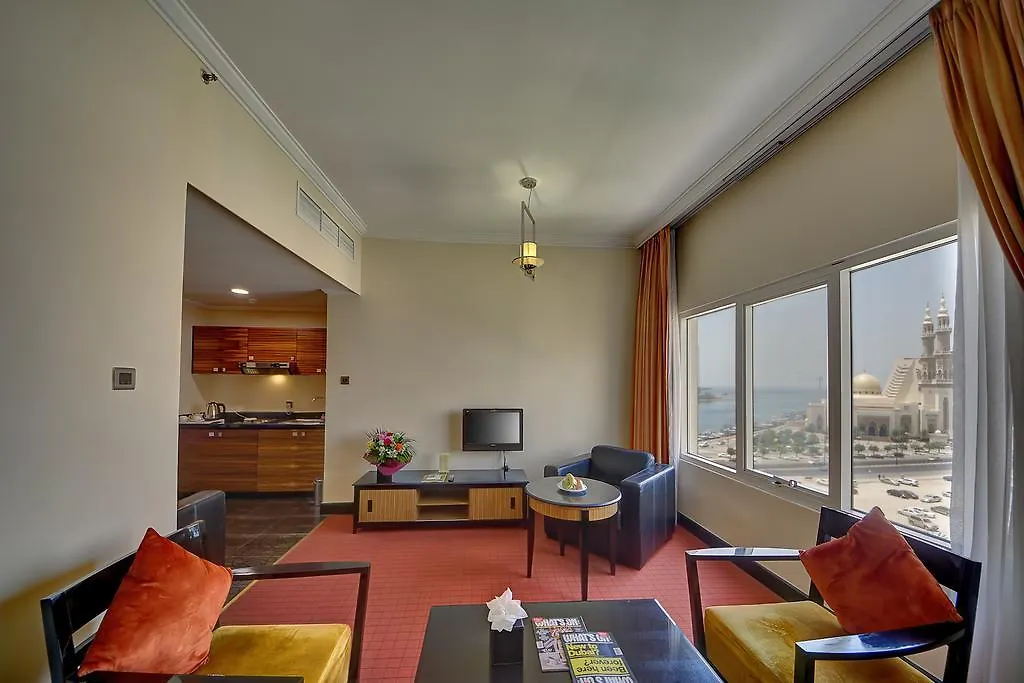 Rayan Hotel Corniche Σάρτζα
